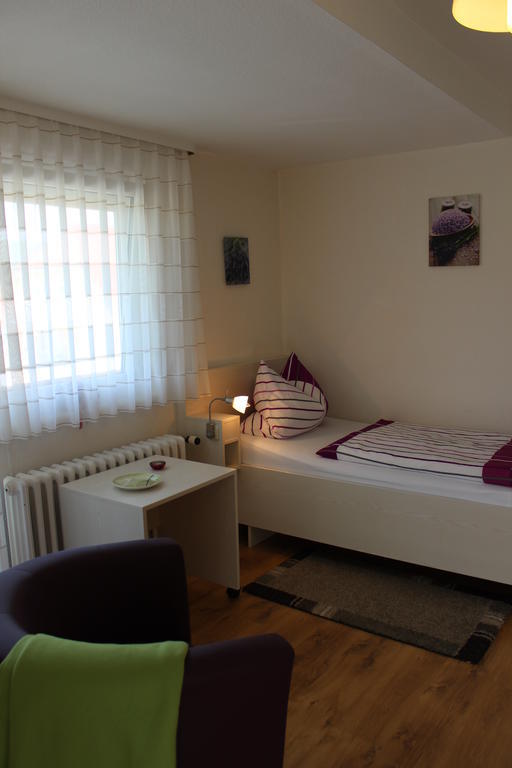 Saaletal Pension & Ferienwohnungen Bad Bocklet Quarto foto